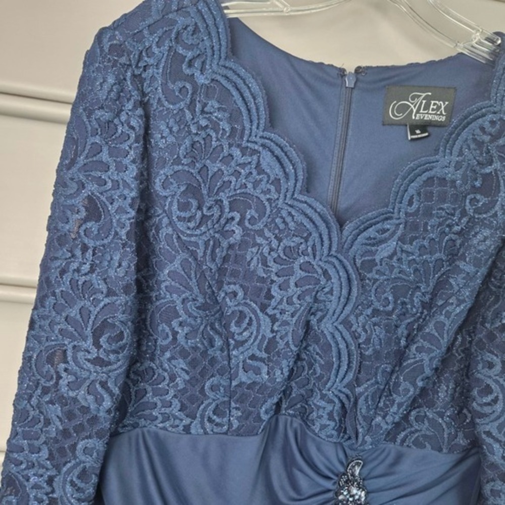 Alex Evenings Navy Blue Lace 3/4 Illusion Sleeve A-line Formal Gown Dress 16 - Picture 5 of 16